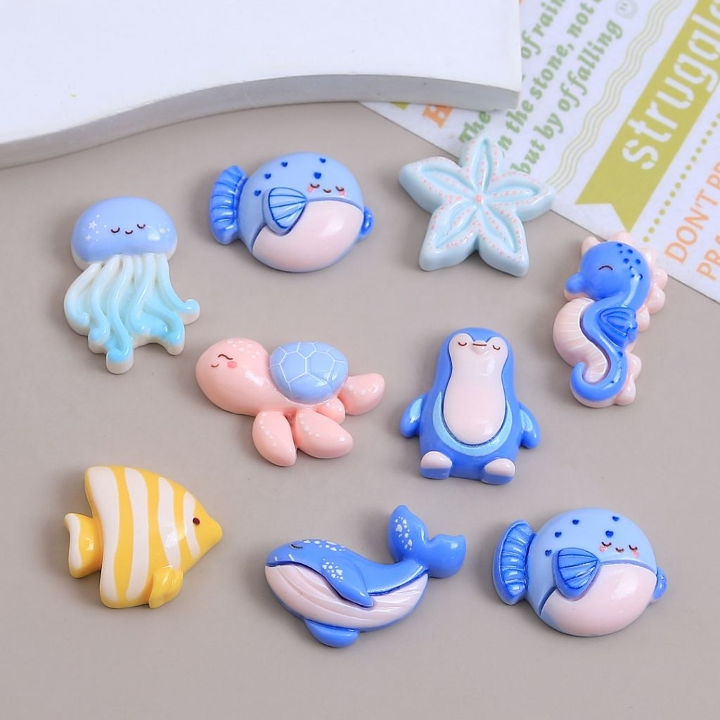❮8ชิ้น❯ ครบแบบอุปกรณ์ตกแต่ง DIY จากเรซิน ลายการ์ตูนน่ารักเกี่ยวกับมหาสมุทร กิ๊บติดผมทำมือจากกาวเนย แม่เหล็กติดตู้เย็น