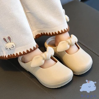 รองเท้าเด็กน่ารัก โบว์บัลเล่ต์ รองเท้าแตะพื้นนุ่ม สาว Outwear ฤดูร้อน ยังสามารถสวมใส่ได้ที่บ้าน
