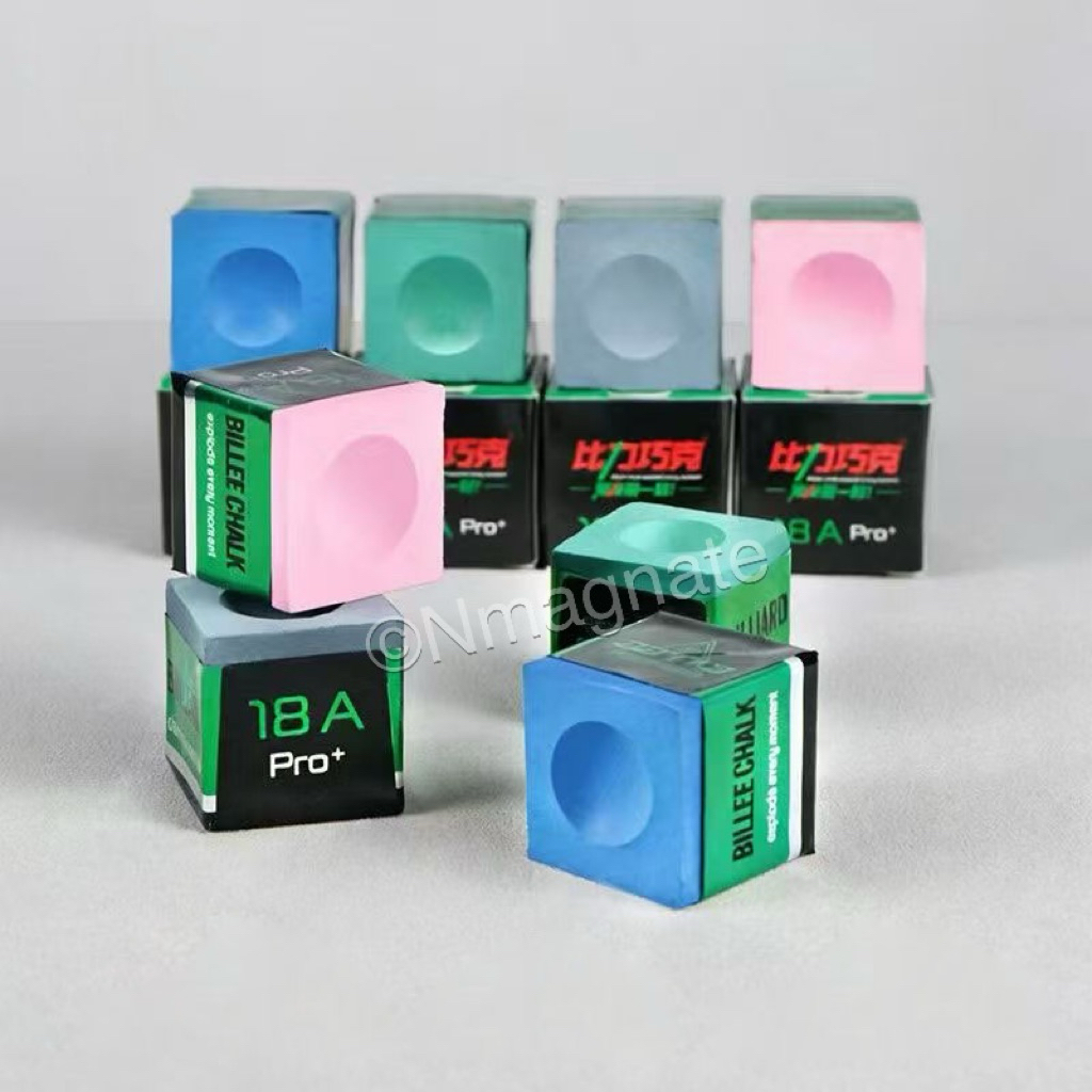 ชอล์กฝนหัวคิว Billee PRO+  เกรด 18A  สีเขียวและสีน้ำเงิน (1 ก้อน)