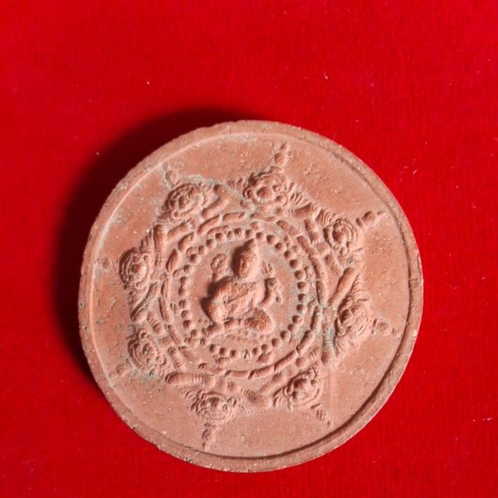 จตุคามรามเทพปี2530เนื้อแดงมีผงตะไบ