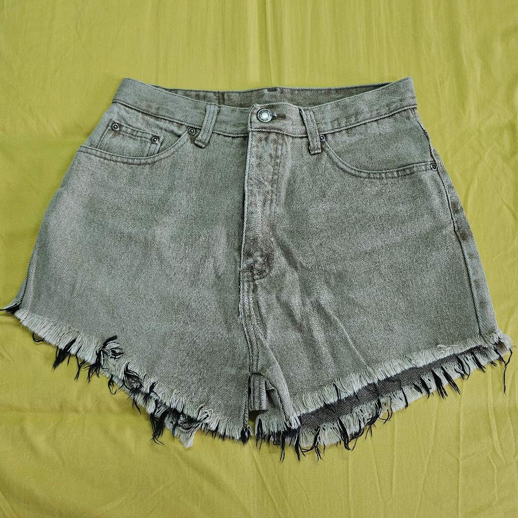 [USED] Surface Harmony Jeans Shorts (Gold/Black) - ยีนส์ขาสั้นมือสอง