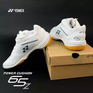 รองเท้าแบดมินตัน Yonex Power Cushion SHB 65Z4 Wide รุ่น 2026 (สินค้าลิขสิทธิ์แท้ 100%)