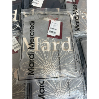 [พร้อมส่ง] Sweatshirt flowermardi needlework Grey Cream
