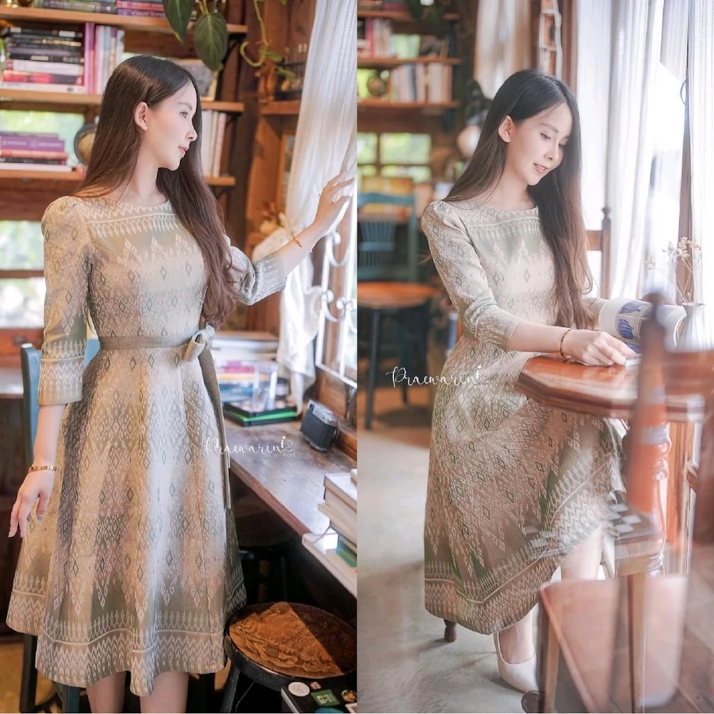 PRAEWARIN (แพร-วรินทร์) ชุดเดรสผ้าไทยงานพรีเมี่ยมแต่งโบว์ข้างเอว 1 ชุดใส่ได้ถึง 2 แบบ