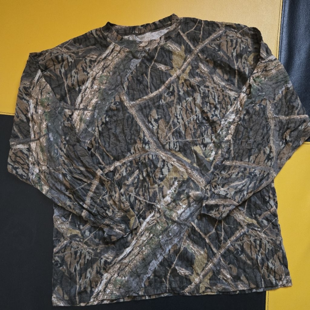 เสื้อแขนยาว Mossy Oak Camo มือสอง