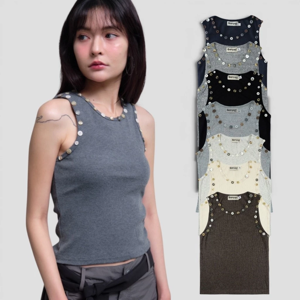 Garcon.dept | Garcon Random buttons tank top | เสื้อแขนกุดดีเทลปักกระดุม