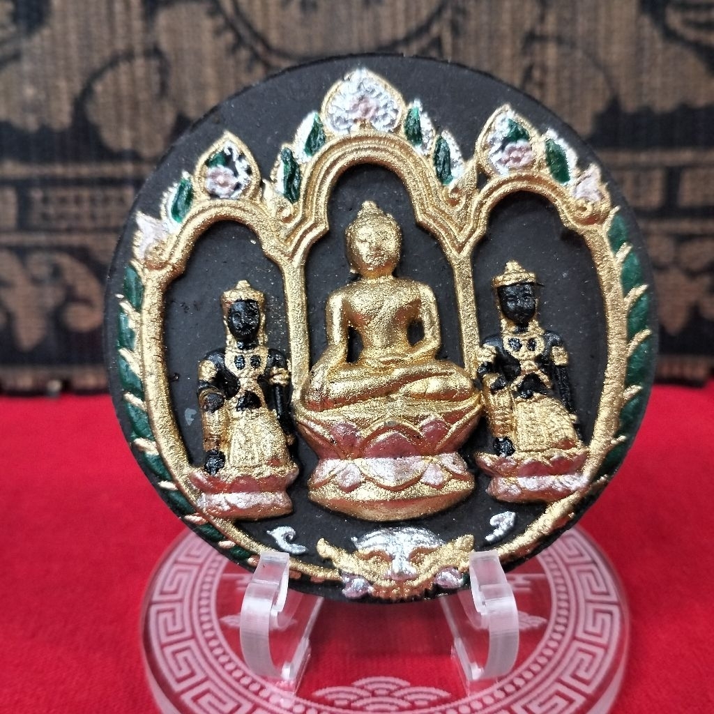 พระพุทธสิหิงค์ ท้าวจตุคาม ท้าวรามเทพ รุ่นสรงน้ำพระบรมธาตุ50 เงินไหลมาชุดพิเศษ ปี2550 สวย มีกล่อง