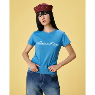maison KEEPS | The Classic Script Logo Tee | เสื้อยืดทรง Slim Fit