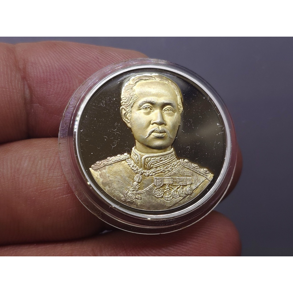 เหรียญคามิโอ เงินขัดเงา หน้ากากทองคำแท้ ที่ระลึก"สร้างอาคารกาญจนาภิเษก ร.9" เฉลิมพระเกียรติ รัชกาลที