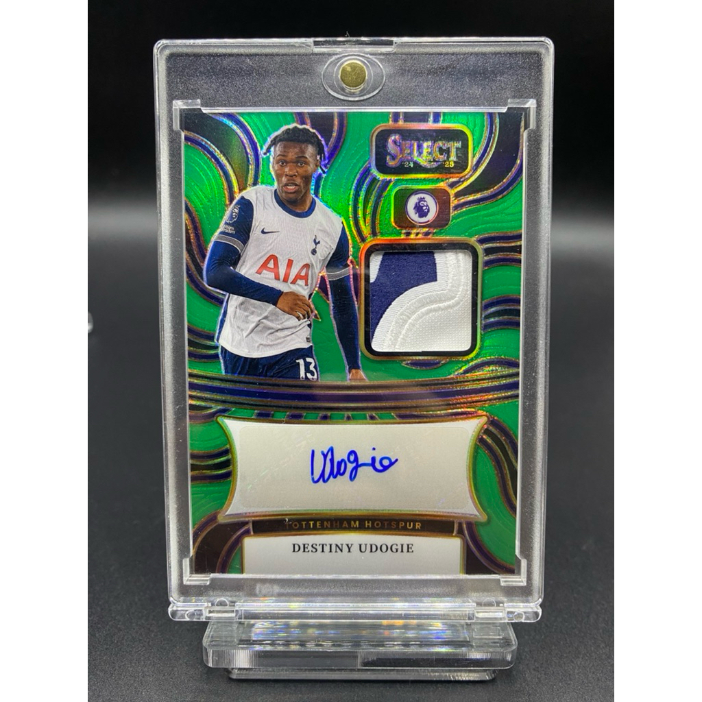 การ์ดฟุตบอล👕ผ้าติดโลโก้สเปอร์ส Destiny Udogie Patch Auto | 2024-25 Panini Select Premier League – Gr