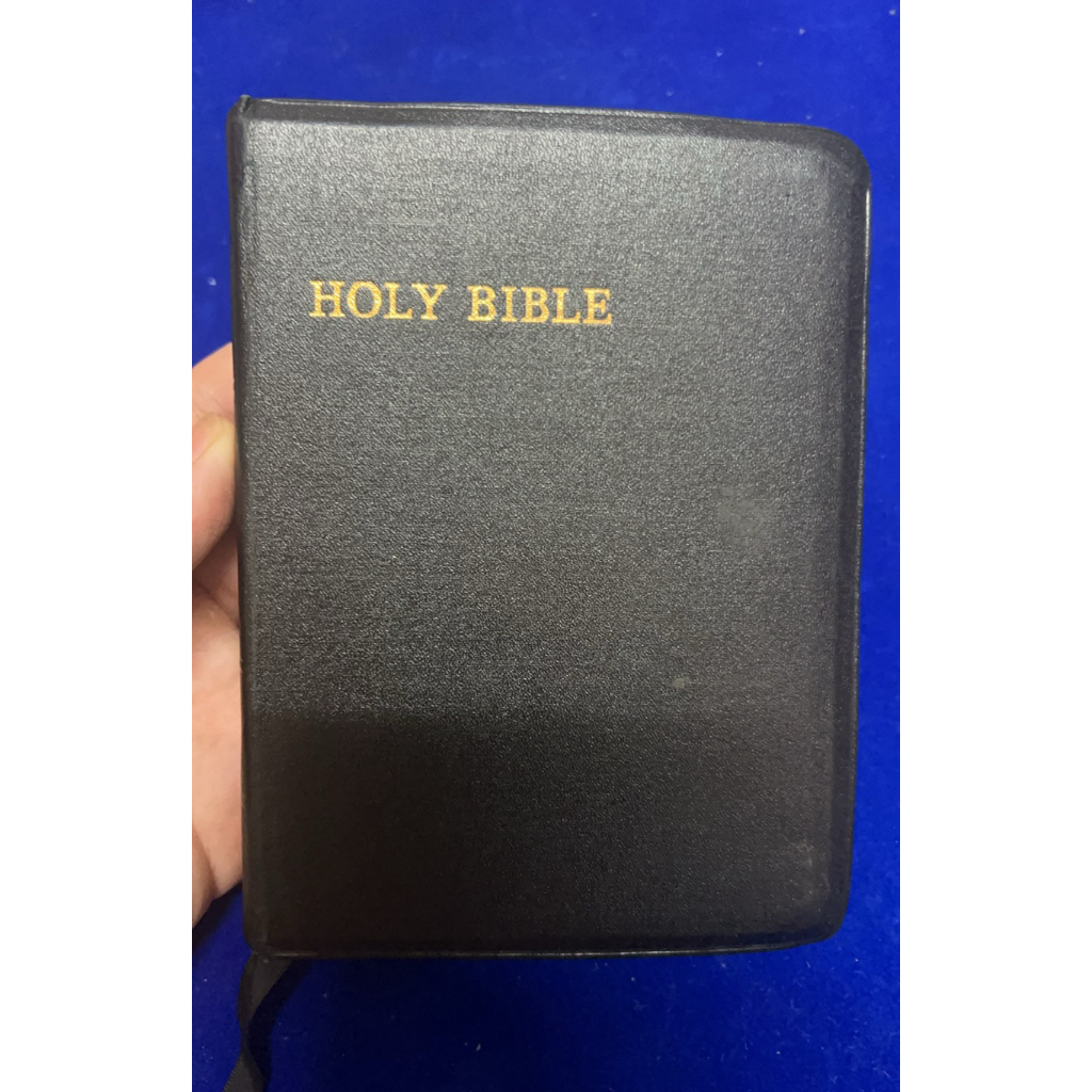 holy bible cambridge มือสอง