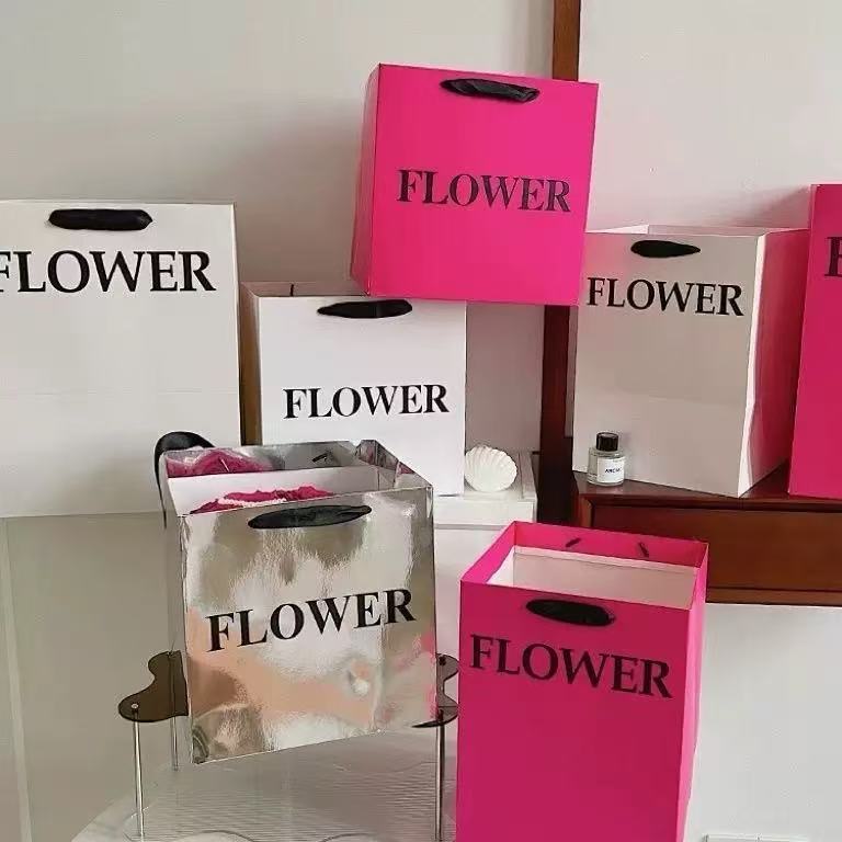 ✅พร้อมส่ง✅ถุงกระดาษใส่ดอกไม้ ลาย FLOWER ถุงของขวัญฐานกว้าง สไตล์เกาหลี แข็งแรงทนทาน