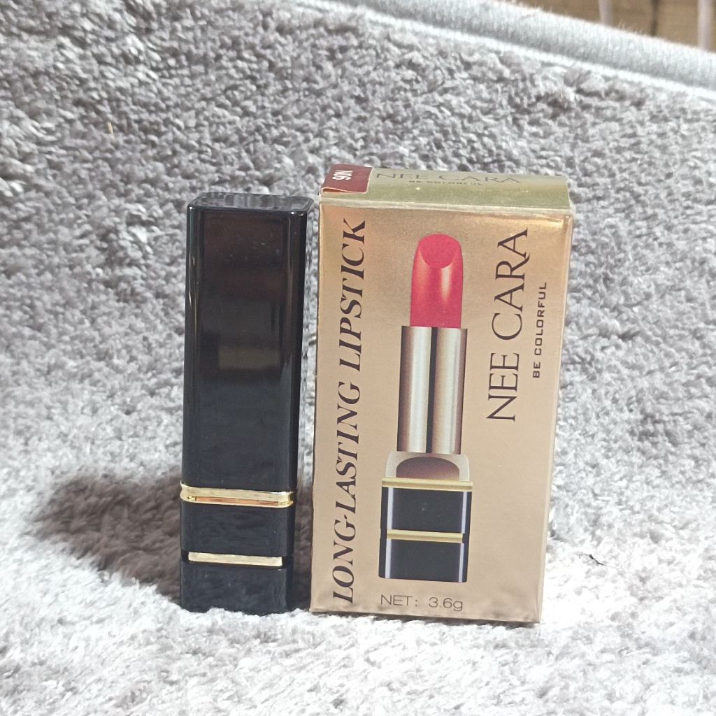 ลิปนีคาร่ากล่องทอง ลิปหมุน สีสด ติดทนนาน มี6เบอร์ให้เลือก