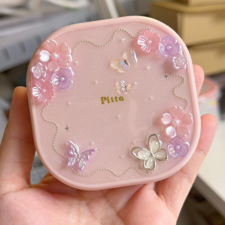 กล่องรีเทนเนอร์ ใส่ชื่อได้ (งานตกแต่งเรซิ่น)ดอกไม้ชมพูม่วง