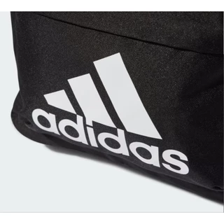โปรดอ่านก่อนถามของแท้ของใหม่ป้ายไทยAdidas Classic Badge of Sport สีดำ