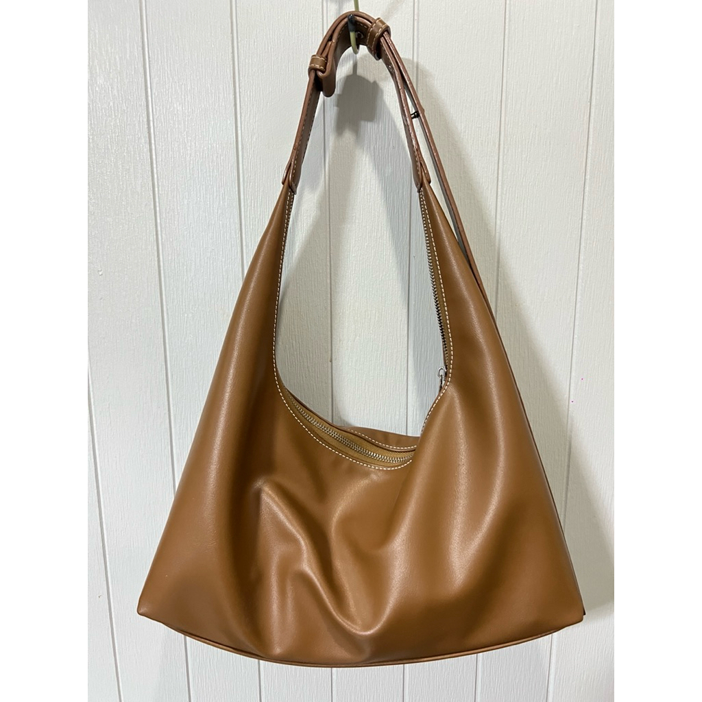 knack.bag - Hobo (L)- Coffee (สีกาแฟ) มือสอง *มีตำหนิ*