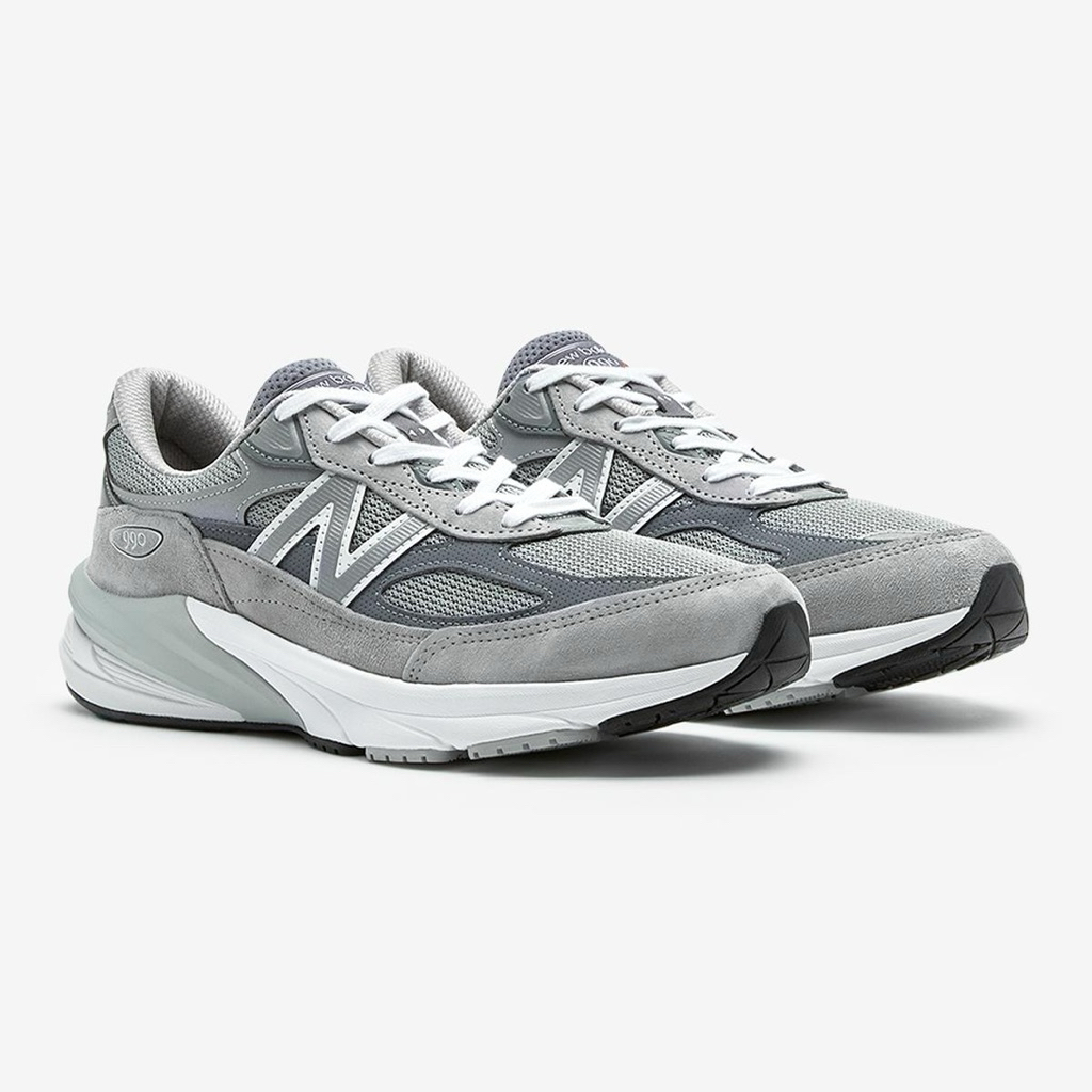 รองเท้าNew Balance M990