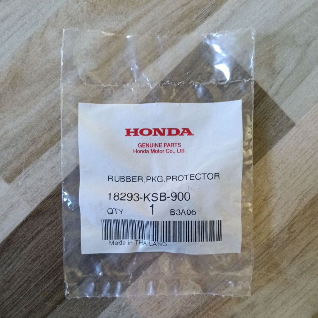 ยางกันร้อนฝาครอบท่อ HONDA PCX160/Giorno แท้เบิกศูนย์  18293-KSB-900