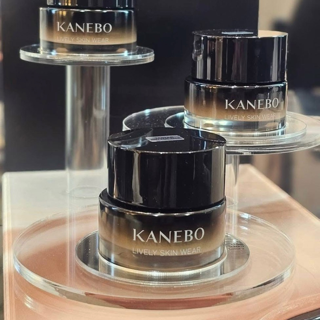 แบ่งขายรองพื้นตัวใหม่ล่าสุด  Kanebo Lively Skin Wear II