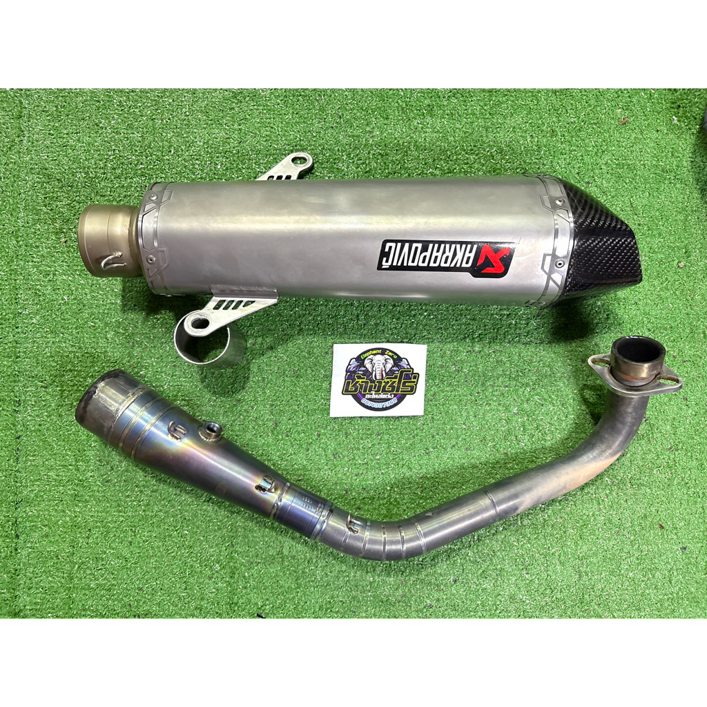 AKRAPOVIC (มือ2) สำหรับใส่FORZA350/ADV350.