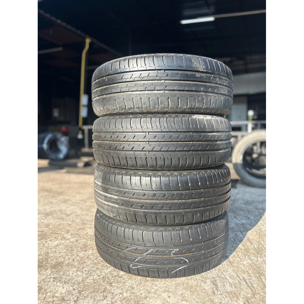ยาง % 205/55R17 Bridgestone ปี 22-23 ไร้ปะ ดอกยางลึกๆ (ราคาต่อเส้น)