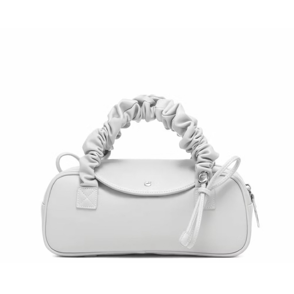 CARLYN BOY BAG GREY มือ 2 สภาพ 99%