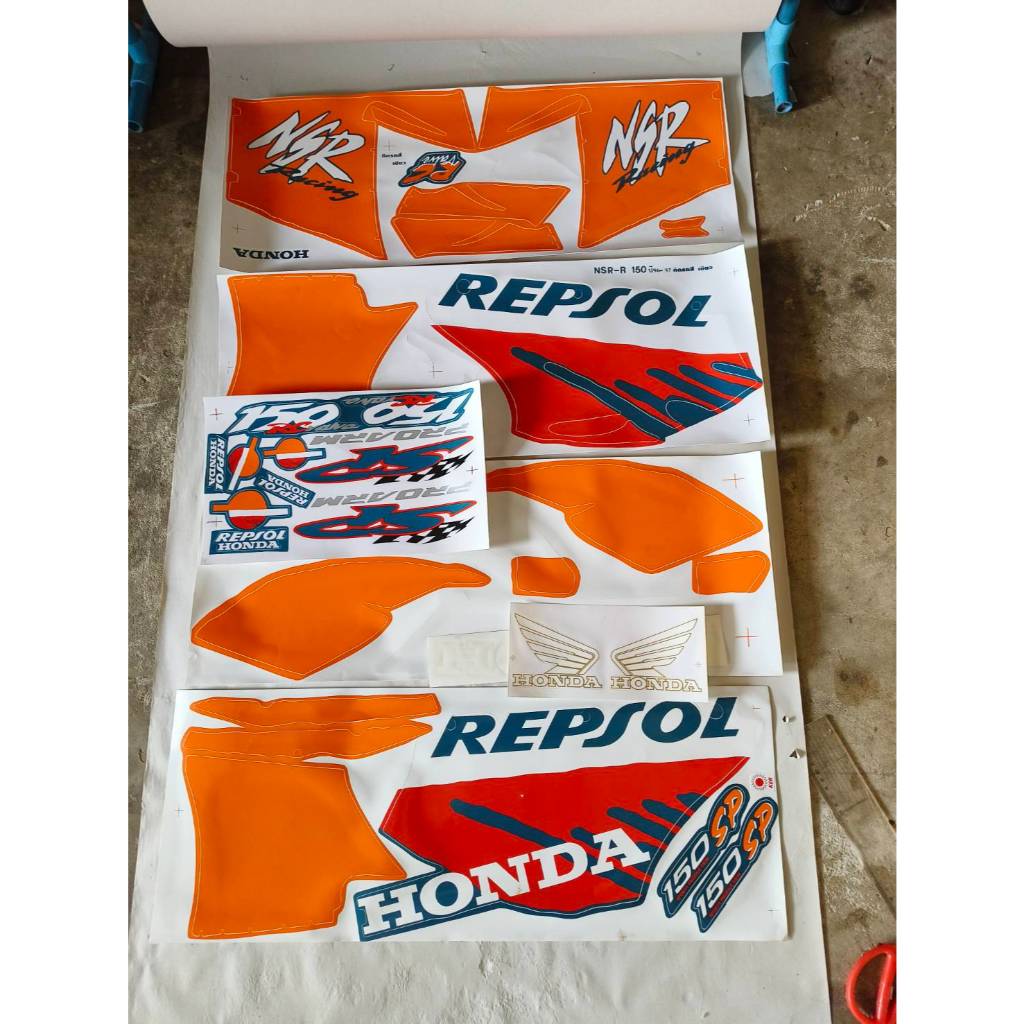 Honda สติกเกอร์ชุด NSR150R- SP97 สีเขียว งานเก่าของAgfa -Kodak ลายเส้นคมชัด เก็บพ้นแสง ไม่ยับไม่ย่น 
