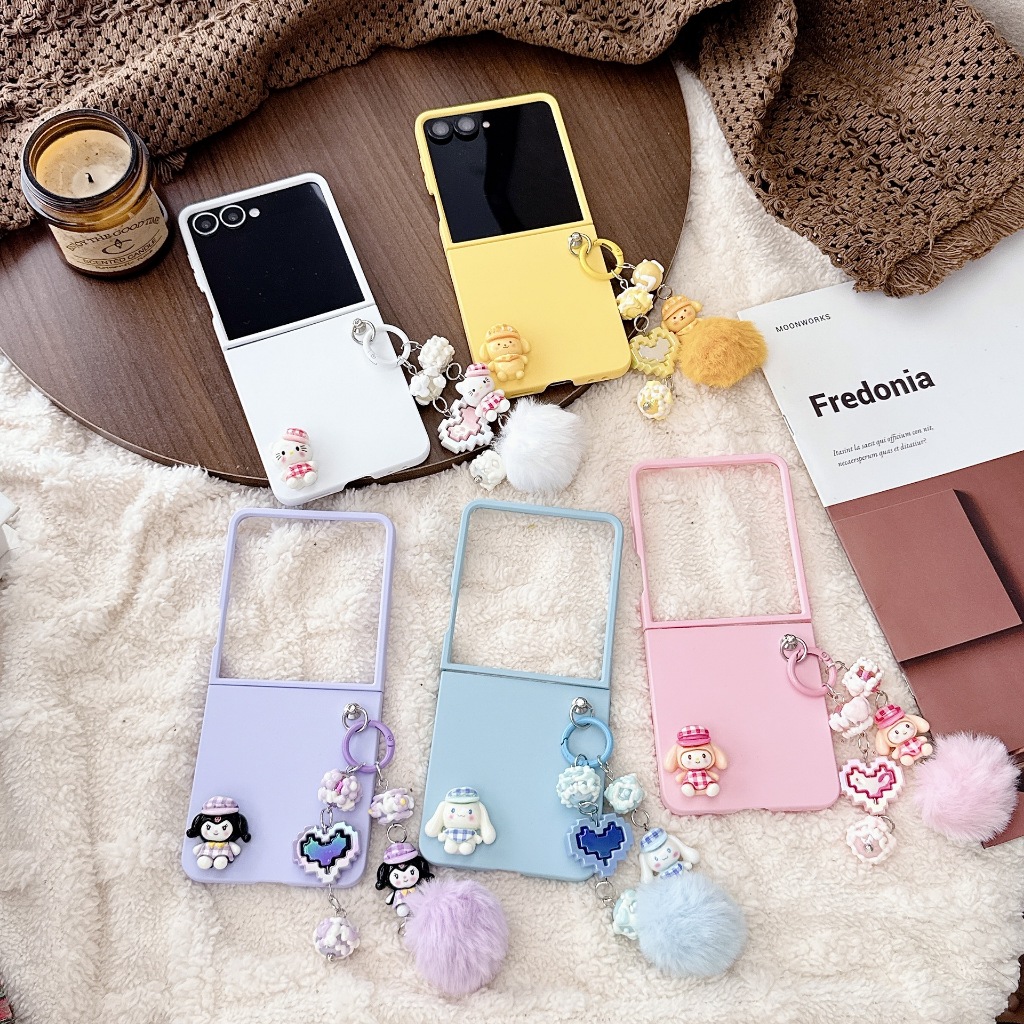 เคส INS ลายซานริโอเกาหลีสุดน่ารัก สีพื้น พร้อมจี้รูปหัวใจ 3 มิติ สำหรับ Samsung Galaxy Z Flip7 6 5 C