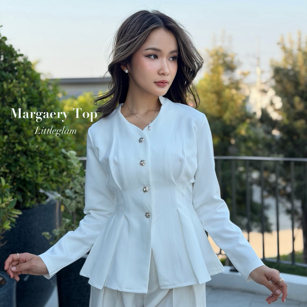 Margaery Top : เสื้อสูทเอวสับรุ่นใหม่ ทำจากผ้าสูท บุซับในทั้งตัว