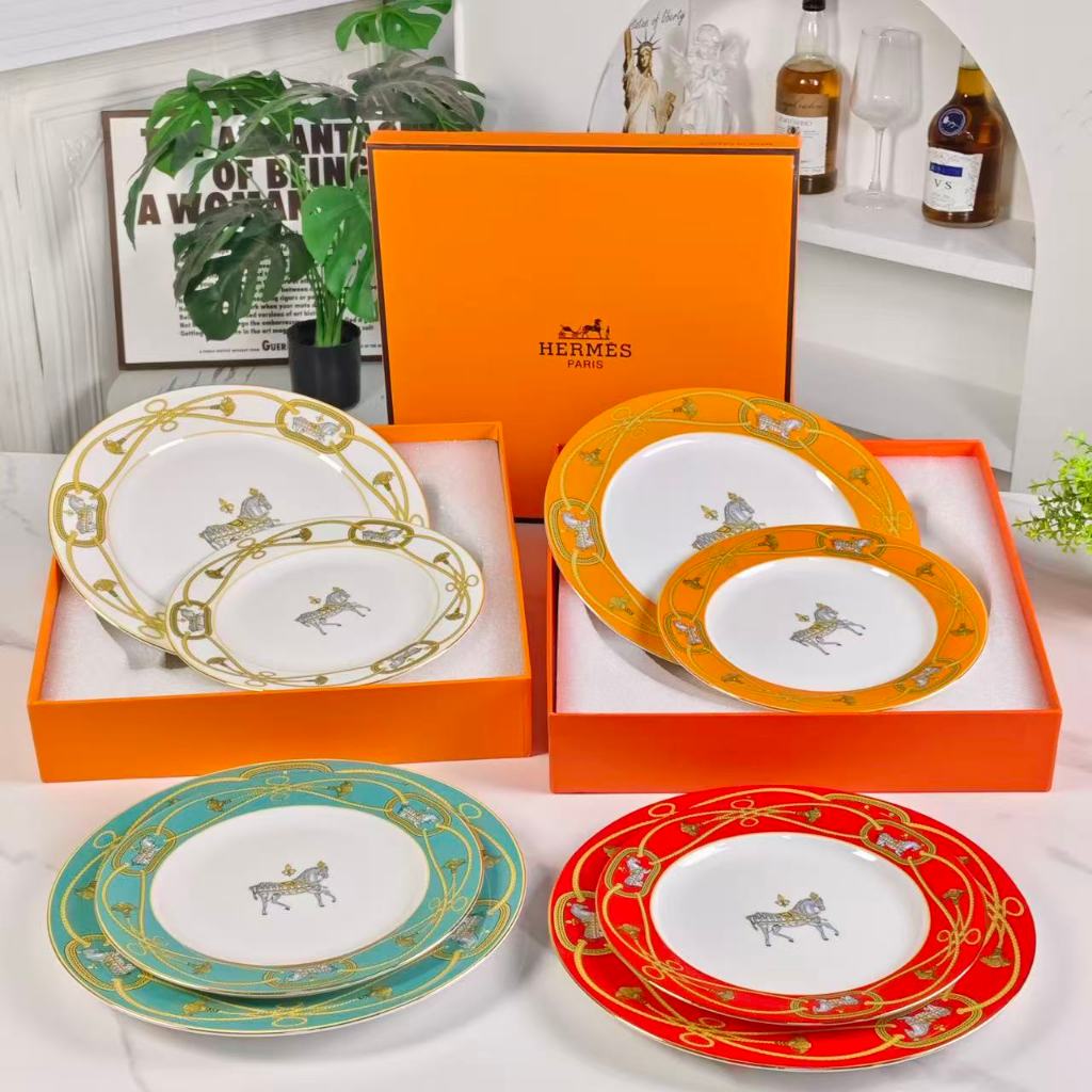 Hermè*s European Light Luxury Dining Plate ขนาด 8 นิ้ว + 10 นิ้ว - [Warhorse]