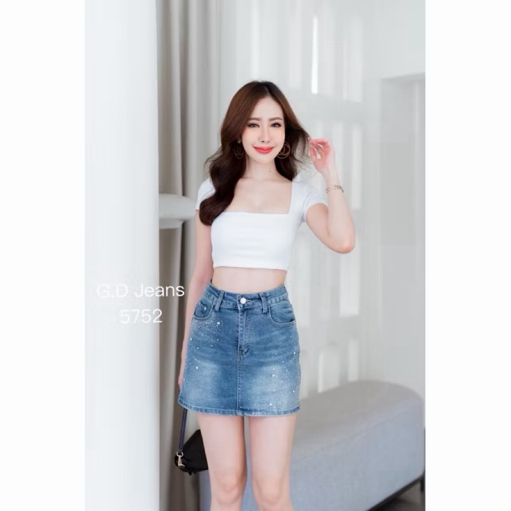 งานป้าย S กระโปรงยีนส์รีดเพรช (มือ1) G.D JEANS