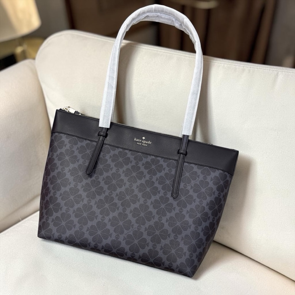 KATE SPADE กระเป๋าสะพายไหล่ รุ่น All Day Spade Flower Tote Bag มีสีให้เลือก