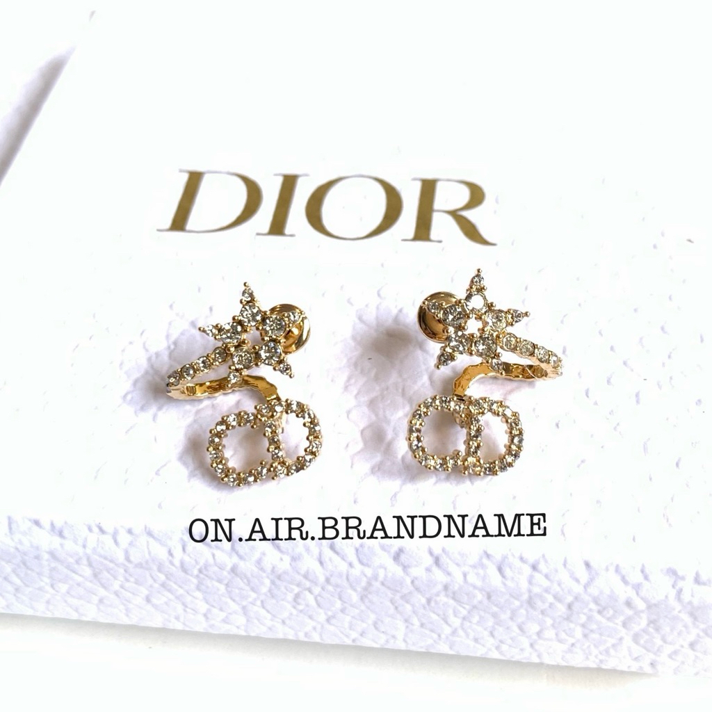 ถูกที่สุด ของแท้ ขายดีมาก New dior clair D lune earrings ต่างหู รุ่นนี้ขายดีสุด ดีไซน์เก๋สุดๆ ราคา ถูกที่สุด ดีลบีเคเค แกลเลอรีภาพที่ 2