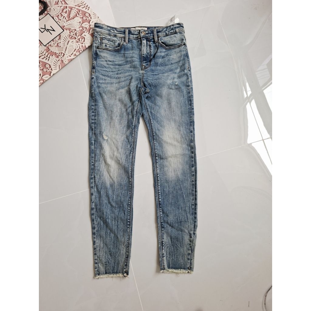 กางเกงยีนส์ Stradivarius แท้ ทรงสวย