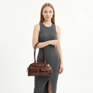 MOLICHIC Cheeky Bag กระเป๋าสะพายไหล่สไตล์เรโทร กระเป๋าสี่เหลี่ยมเล็กเรียบง่าย กระเป๋าคล้องแขนสุดเก๋
