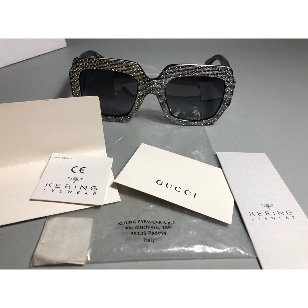 แว่นตา GUCCI ทรง oversize มือสองของแท้ มีแต่แว่นไม่มีกล่อง