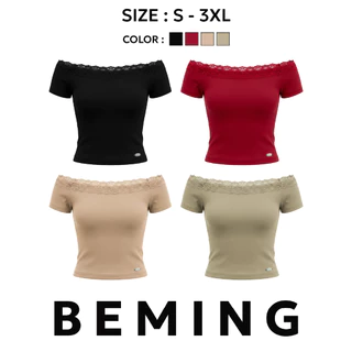 Bemingtop1174(S-3XL)-Karyi Top - เสื้อปาดไหล่ดีไซน์คอปาดแต่งลูกไม้ เพิ่มดีเทลอะไหล่โลโก้ BEMING