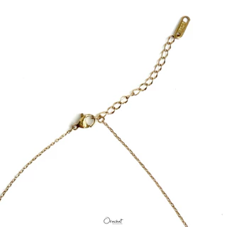 Orachat | Flower 14k necklace. (สร้อยคอตัวเรือนสแตนเลส)