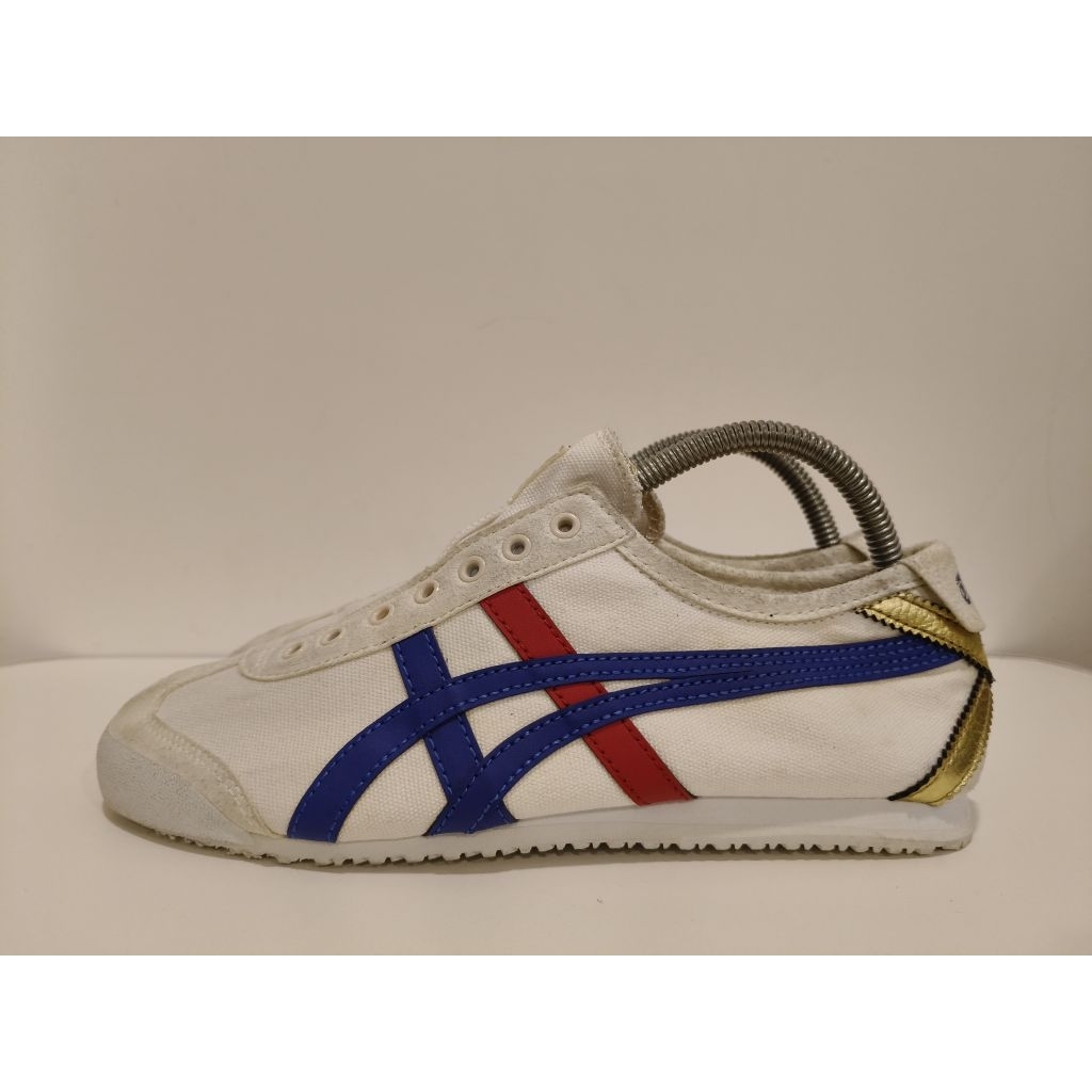 รองเท้าonitsuka tigerมือสองของเเท้ขนาด40/25.5cm