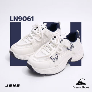 JSNB รองเท้าผ้าใบผู้หญิง เสริมส้นทรงChunky ลายผีเสื้อ สไตล์เกาหลี Y2K ระบายอากาศดี - LN9061
