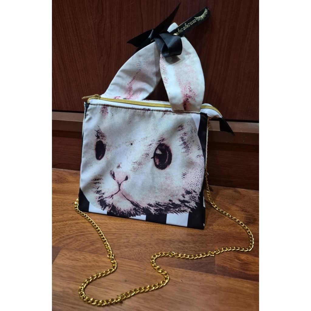 พร้อมส่ง❗️กระเป๋าสะพายกระต่าย Ahcahcum Muchacha Rabbit (Japan)
