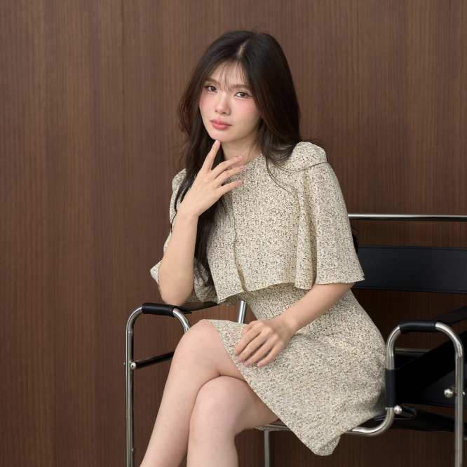 Camellia Dress (Cream) เดรสมีปก เดรสคอกลม เดรสทำงาน