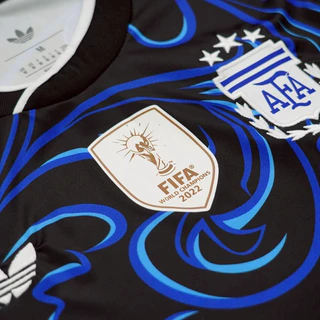 [สต็อกในไทย] New! เสื้อฟุตบอล งานเกรดแฟนสีดำ เสื้อกีฬาคุณภาพพร้อมโลโก้ พร้อมรีดเบอร์ชื่อและอาร์มได้ทุกตัว