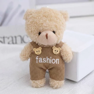 ส่งด่วน GUCSELECTED(B2621)พวงกุญแจน้องหมีใส่ชุดเอี๊ยม จี้ตุ๊กตา ที่ห้อยกระเป๋า
