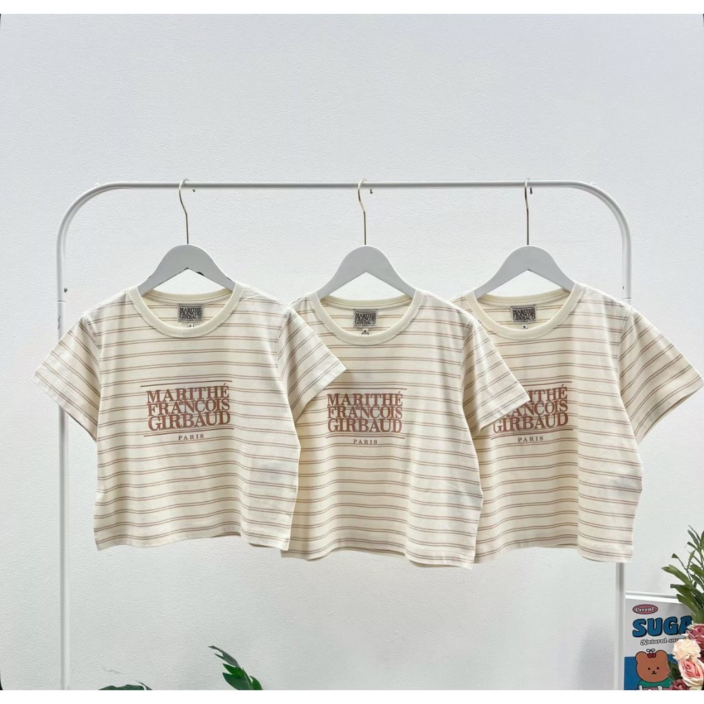 พร้อมส่งในไทย Marithe Stripe Cropped T-Shirt (Ivory)