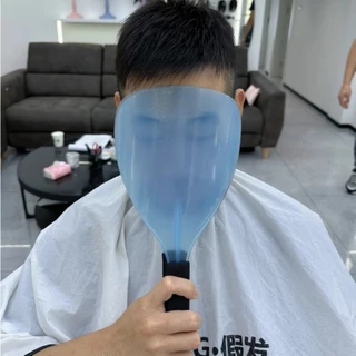 แผ่นกันละอองสเปรย์หน้า Magic Face Shield อุปกรณ์ป้องกันละอองน้ำ กันครีม กันสารเคมี ใช้งานง่าย เบา ทนทาน
