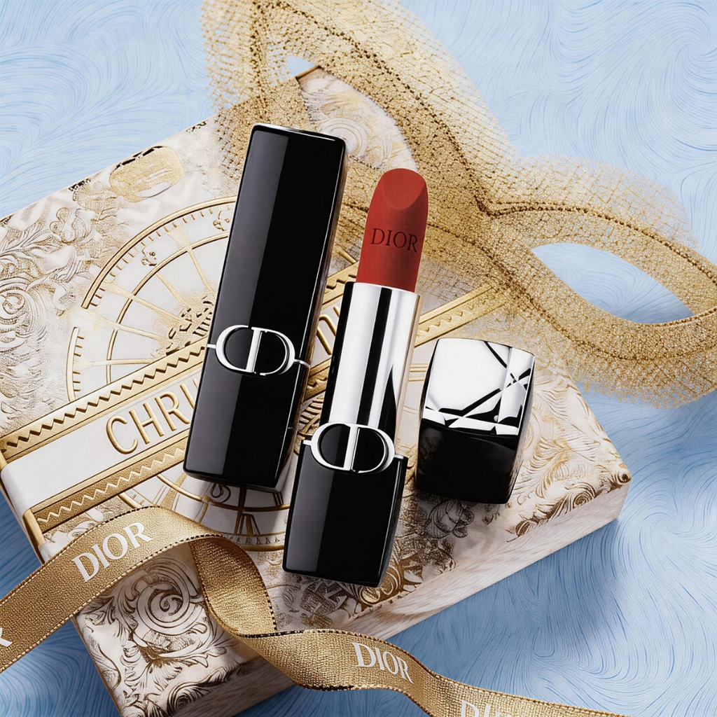 จุด สินค้าแท้ดั้งเดิม Dior Rouge Lipstick Velvet 3.5g สัมผัสเบาสบาย สีสดชัด เข้มข้น ให้ลุคสวยหรู #100 #217 #772 – โปรปัง