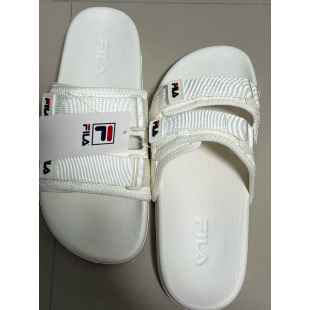 รองเท้าfila size us8มือ1