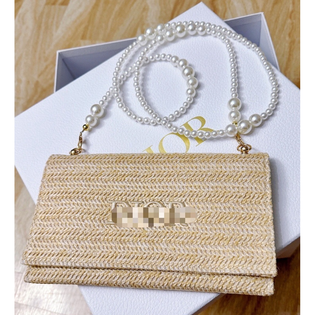 กระเป๋า🎀 Dior New collection กระเป๋าเครื่องสำอางค์ Pouch dior Pouch Summer Dior 🎉🎉