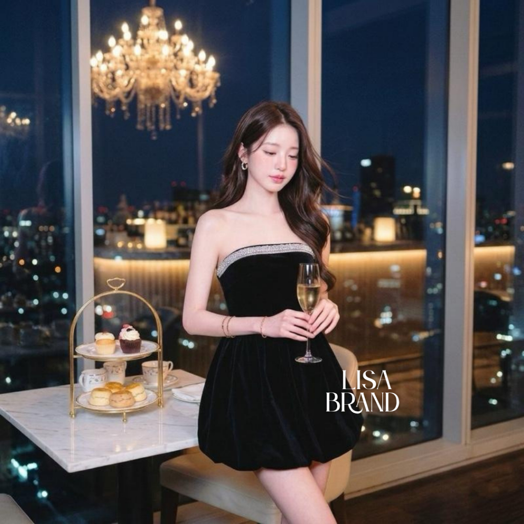 [LISA] A1279 ชุดเดรสกระโปรงเกาะอกดีเทลแต่งเพชรโบว์ด้านหลังผ้ากำมะหยี่ ใส่เที่ยว ออกงาน ดินเนอร์ ปาร์